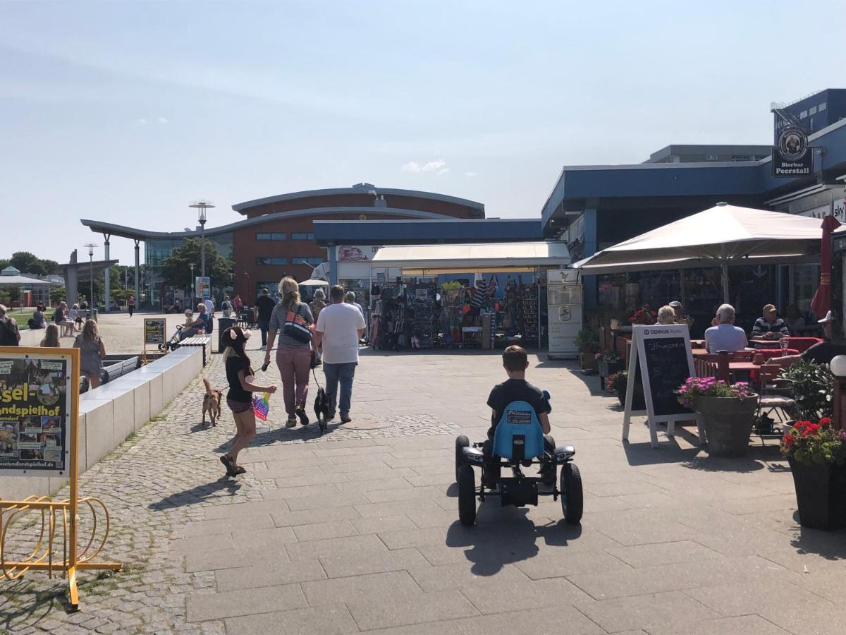 Ferienwohnung Sandkueste Mit Strandkorb & Indoor Spielplatz Heiligenhafen Luaran gambar