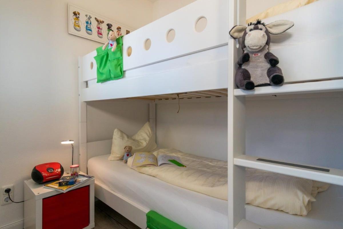 Ferienwohnung Sandkueste Mit Strandkorb & Indoor Spielplatz Heiligenhafen Luaran gambar